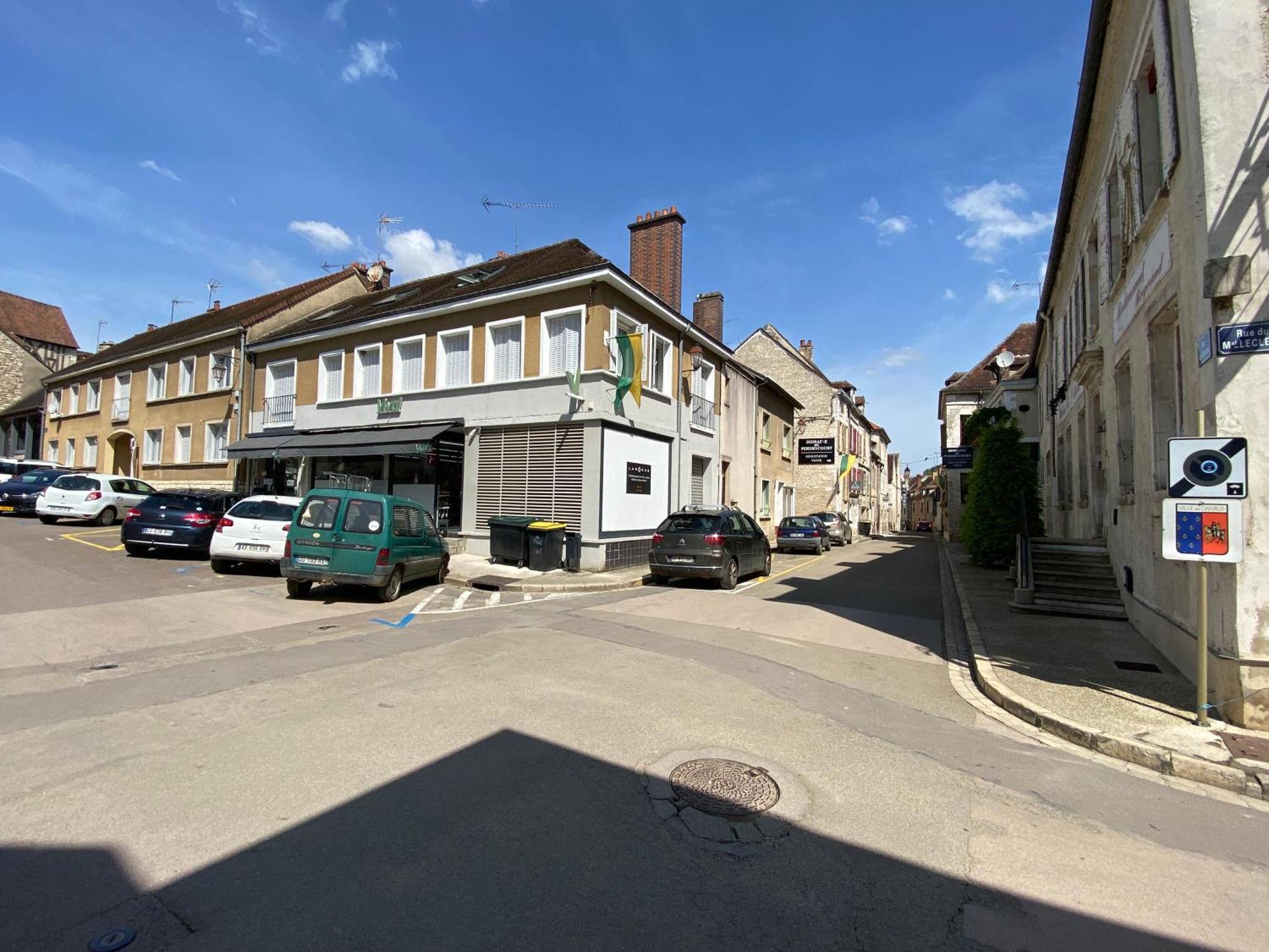 Le Beau Chardonnay, Au Coeur De Chablis Apartment Exterior photo